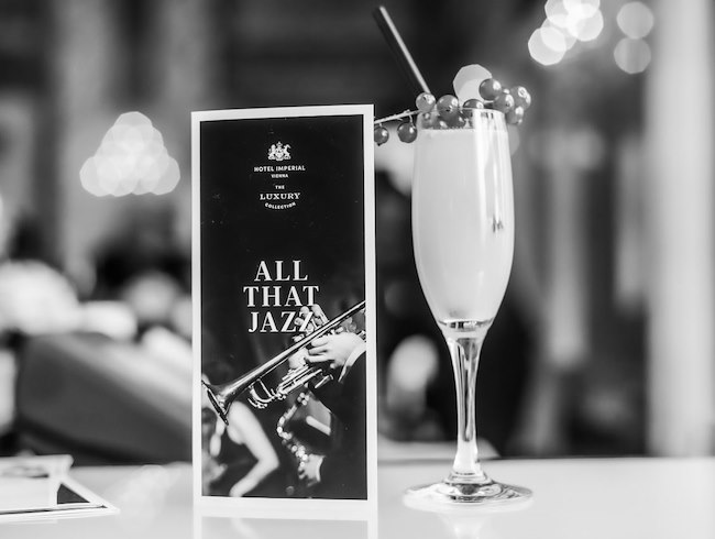 FRIDAY JAZZ NIGHTS